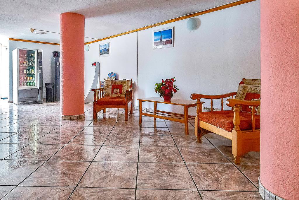 Apartamentos Olympia Playa de las Americas  Exterior photo